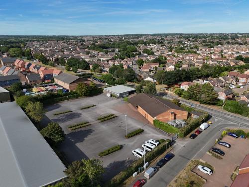 1 Canterbury Lane, Gillingham, ME8