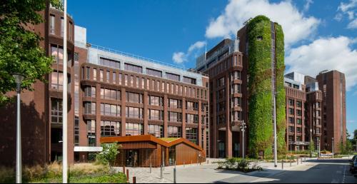 Dukes Court, Duke Street, Woking, GU21