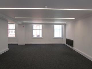 3 Edmund Gardens, 117 Edmund Street, Birmingham, B3