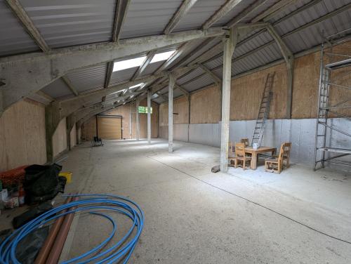 Langhurst Farm, Lodkin Hill, Godalming, GU8