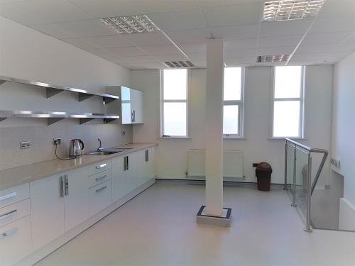 2-12 New Cleveland Street, Hull, HU8