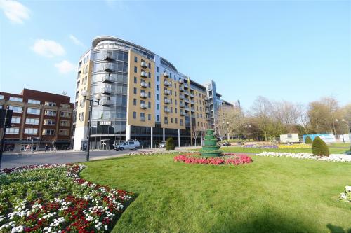Apartment 22 Queens Court, 57 Queens Dock Avenue, Kingston Upon Hull, HU1
