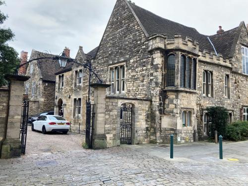 17 Minster Yard, Lincoln, LN2