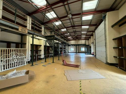 Soake Farm Yard, Soake Road, Waterlooville, PO7