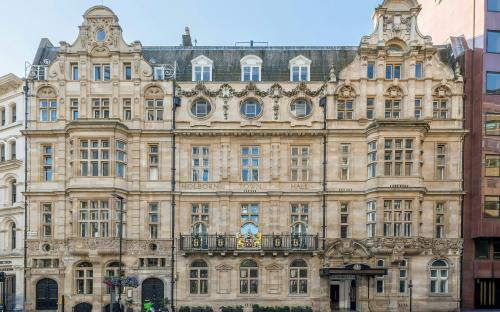 Holborn Town Hall, 193-197 High Holborn, Holborn, London, WC1V