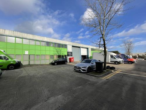 Unit 4, Kendal Court, Kendal Avenue, West Acton, London, W3
