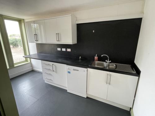 4 Francis Court, High Ditch Road, Fen Ditton, Cambridge, CB5