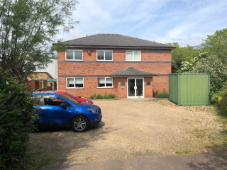 David Cornwell Hs, Bowling Green, Melton Mowbray, LE13