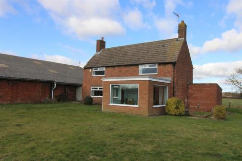 Waves Farm & Wyves Farm, Saxilby Road, Lincoln, LN1