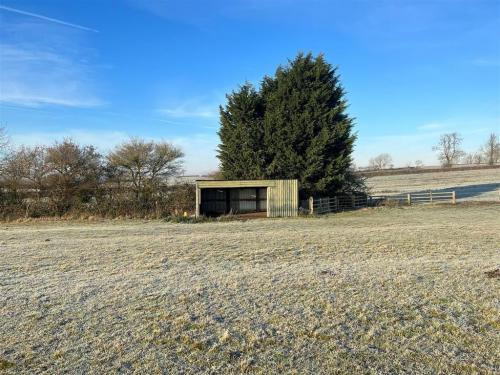 12.73 Acres, Gaddesby Lane, Melton Mowbray, LE14