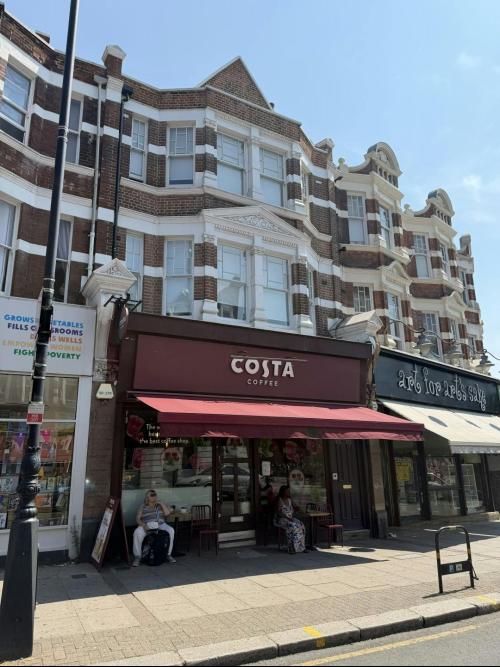 376 Muswell Hill Broadway, Muswell Hill, London, N10