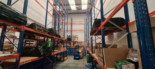 Unit 6, Trade City, Avro Way, Weybridge, KT13