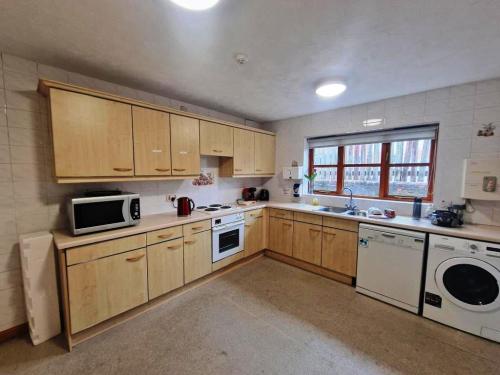 Ground Floor Rooksdown House, Southern Road, Basingstoke, RG21