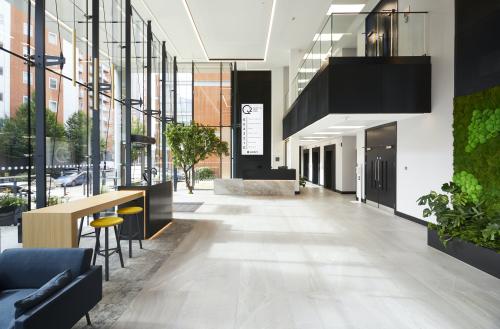 2 Whitehall Quay, Leeds, LS1