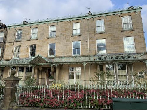 Royal House, Station Parade, Harrogate, HG1