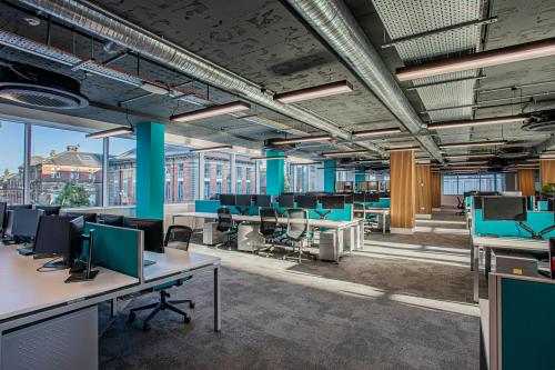 Town Centre House, Merrion Centre, Leeds, LS2