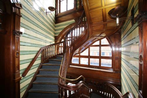 The Leeming Building, Ludgate Hill, Leeds, LS2