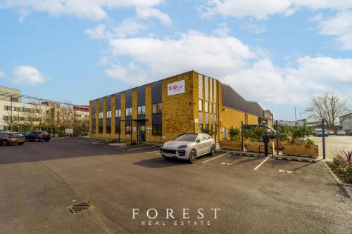 2 Cumberland Avenue, Park Royal, London, NW10