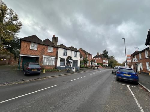 Cross Keys House, 18 Wycombe End, Beaconsfield, HP9