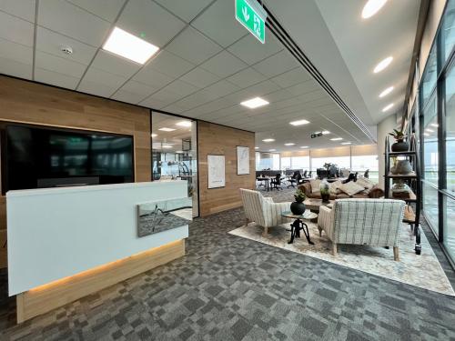 3, World Business Centre Heathrow, Newall Road, Hounslow, TW6