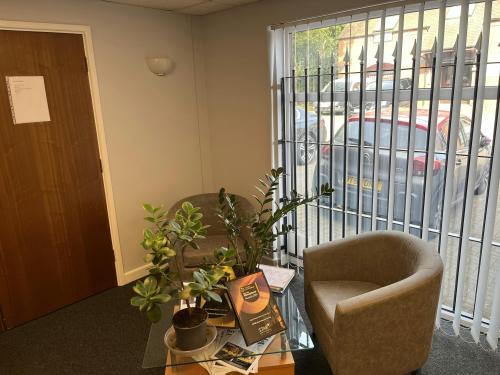 Unit 1,2 & 4 Temple Court, Temple Way, Coleshill, B46