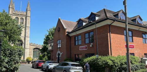 2 West Mills, Newbury, RG14