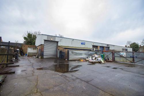 Unit B09, National Works Trading Estate, Bath Road, Hounslow, TW4