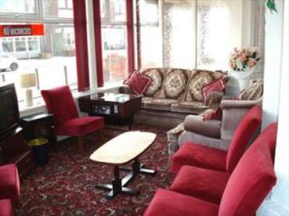 Clifton Drive, South Shore, Blackpool, FY4