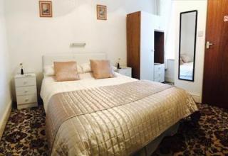 Walcot Hotel, 35 Palatine Road, Blackpool, FY1