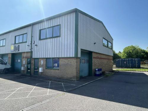 Unit 9, Glenmore Business Centre, Vincients Road, Chippenham, SN14