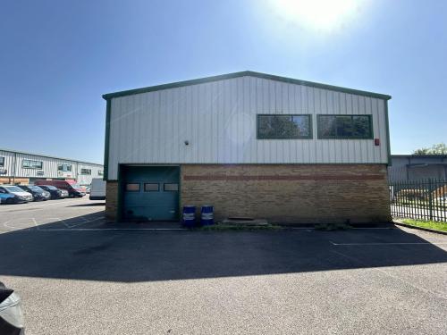 Unit 9, Glenmore Business Centre, Vincients Road, Chippenham, SN14