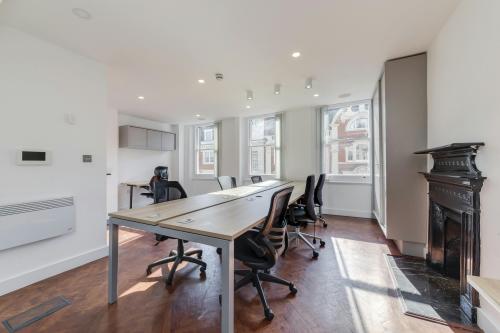 18A Great Portland Street, Fitzrovia, London, W1W