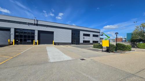 Unit 2, Scimitar Park, Courtauld Road, Basildon, SS13