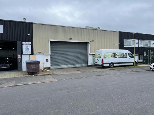 Unit 2B, 6 Greycaine Road, Watford, WD24