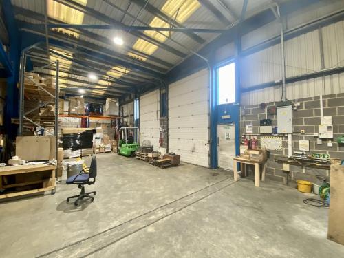 Unit 1A-1B, New Town Trading Estate, Chase Street, Luton, LU1