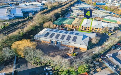 Unit 4, Kings Business Park, Bristol, BS2