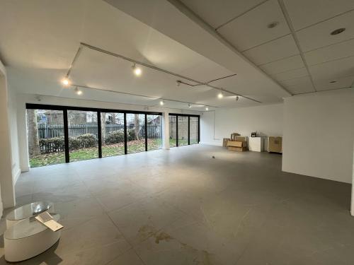 22 Abbey Road, Park Royal, London, NW10