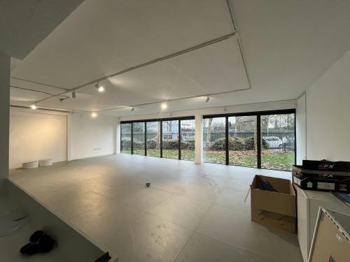 22 Abbey Road, Park Royal, London, NW10