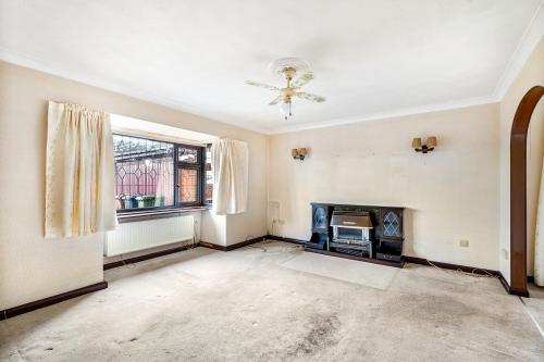 2 Metheringham Close, Eye, Lincoln, LN6