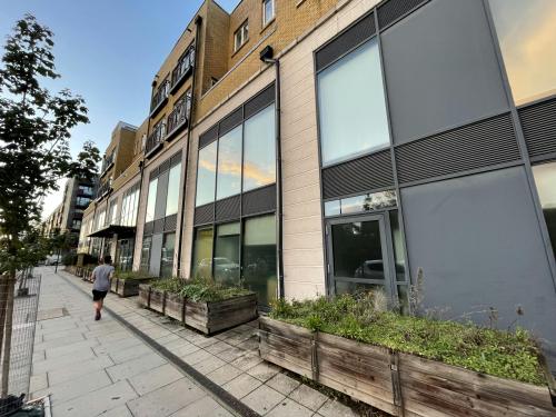 Unit A, 115 Harford Street, Stepney, London, E1