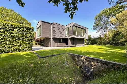 The Barn, Horns Lodge Lane, Cuttens, Tonbridge, TN11