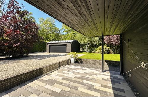 The Barn, Horns Lodge Lane, Cuttens, Tonbridge, TN11