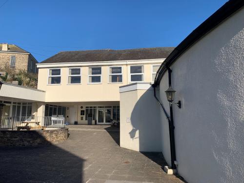 Suite 2 Duke Street Chambers, Kingsbridge, TQ7