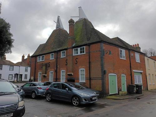 The Old Oast House, Oaten Hill, Canterbury, CT1