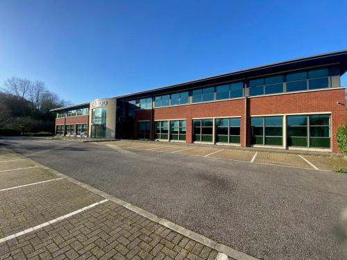 Imperial House, Grange Drive, Botleigh Grange, Southampton, SO30