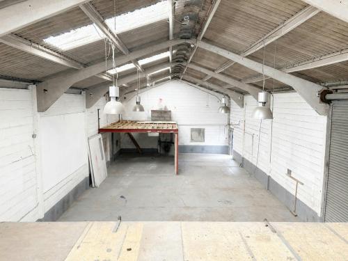 Unit 5 Picks Cottage, Sewardstone Road, Chingford, London, E4