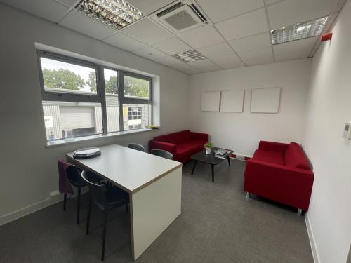 Unit 8, Salbrook Road Industrial Estate, Salbrook Road, Salfords, RH1