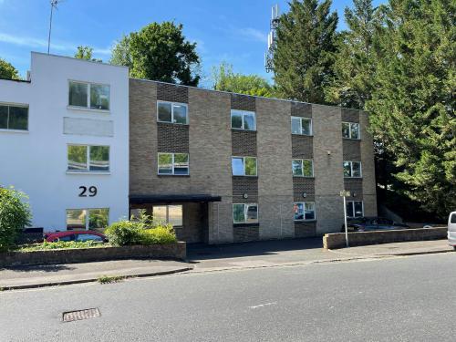 29 Ullswater Crescent, Coulsdon, CR5