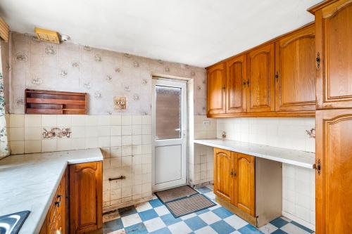 12 Manor Road, Saxilby, Lincoln, LN1