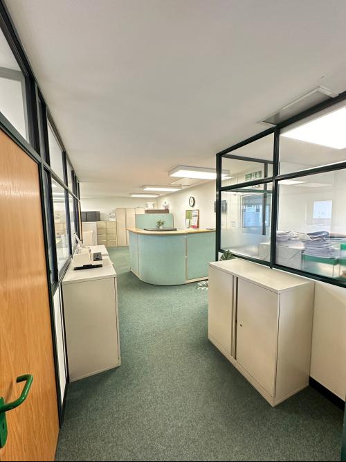 Unit 5, Sovereign Business Centre, Stockingswater Lane, Enfield, EN3